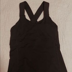 Black lululemon tank top